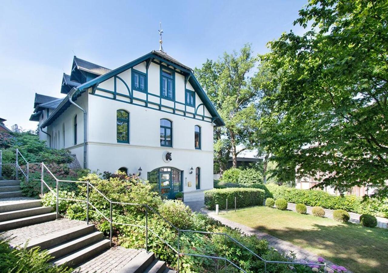 Hotel Elbcottage - Remise Am Süllberg - Boarding House