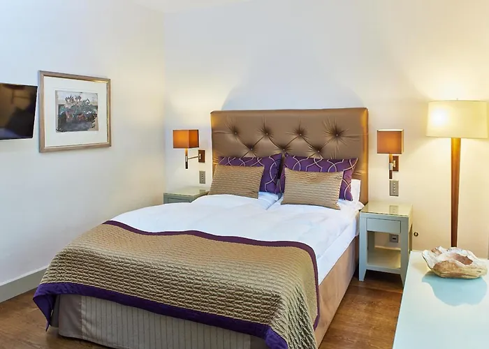 Remise Am Suellberg - Das Kleine Hotel Am Suellberg
